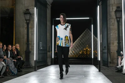 Look 2